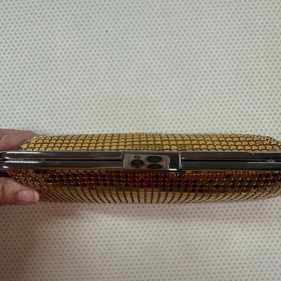 Vintage Gold Metal Mesh Clutch Women OS Gold Excellent Evening Formal Bag - Picture 2 of 6